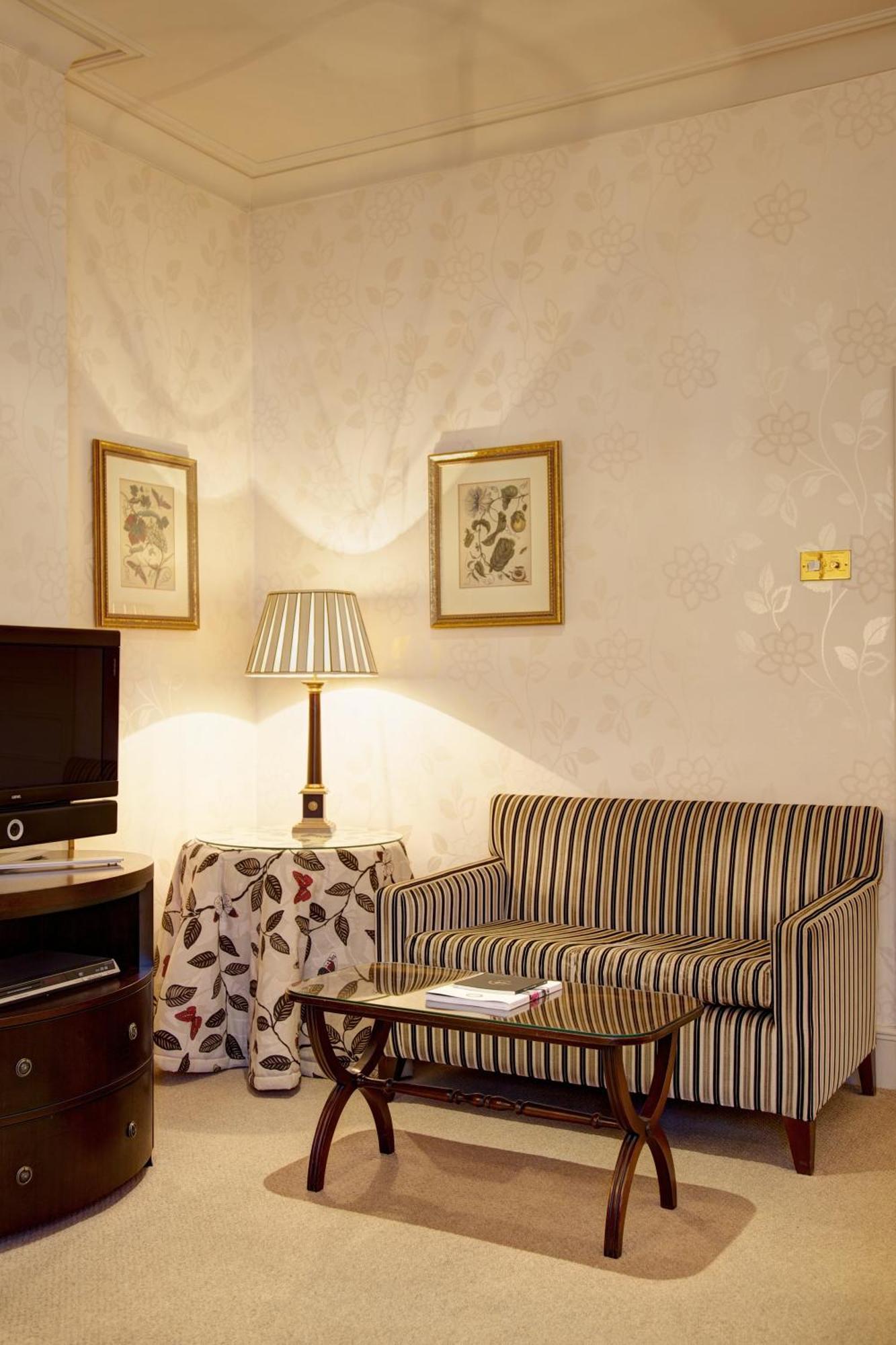The Chester Grosvenor Phòng bức ảnh A room at the hotel